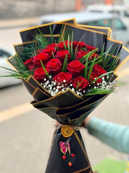 21 Kırmızı Gül Buketi