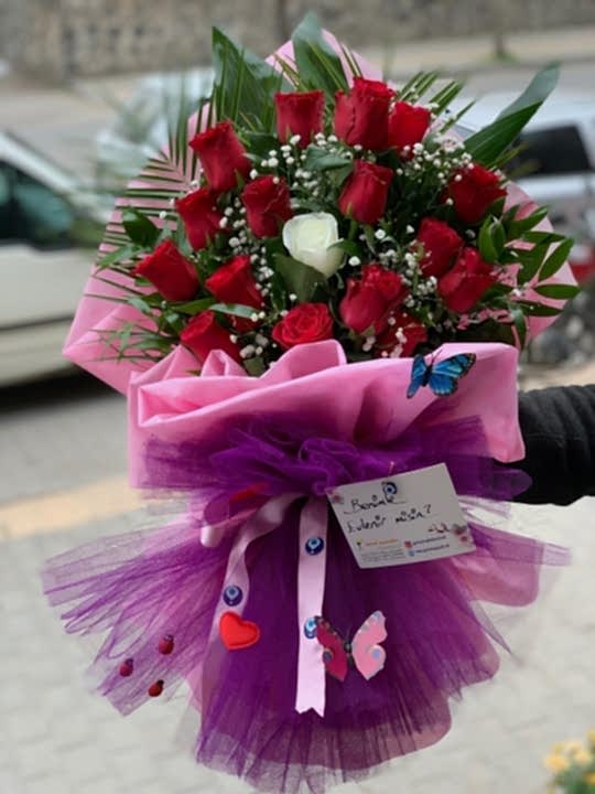 Gül Buketi 17 Adet